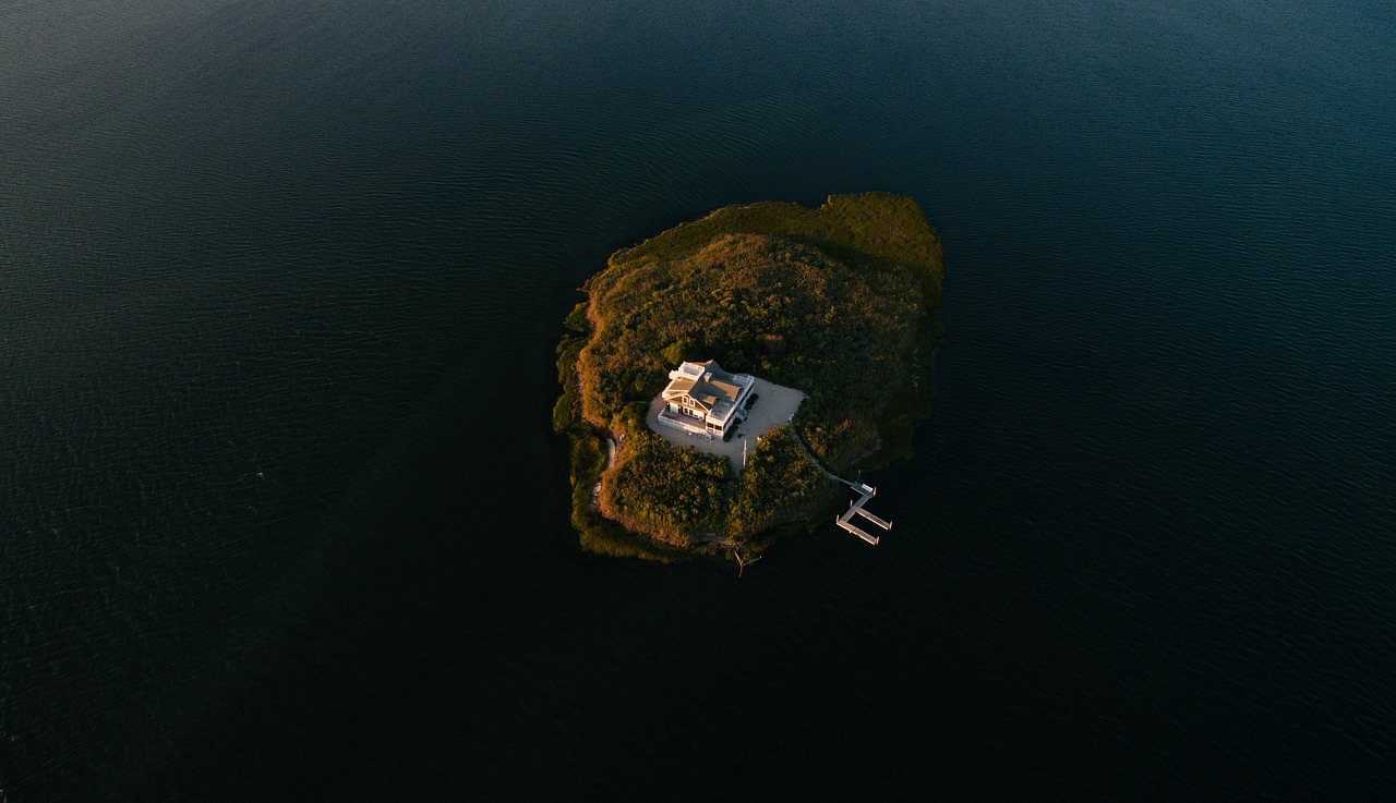 長興島航母最新動態(tài)揭秘，中國海軍建設(shè)邁入新紀(jì)元
